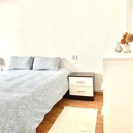 Apartamento A 200 Metros Paseo Zorrilla Valladolid Esterno foto